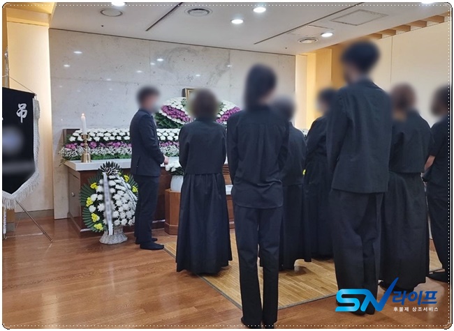 납골당