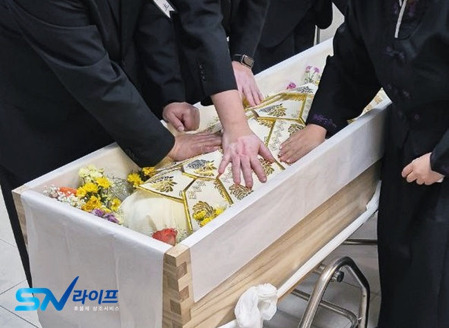 발인